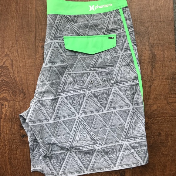 NWT Hurley Phantom Sideways 20” Men’s Short - Picture 4 of 5